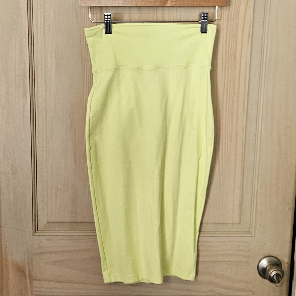 bebe Light Yellow Midi Skirt